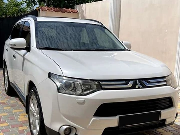 Авто Mitsubishi Outlander 2012 № 8445810