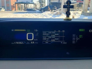 Авто Toyota Prius 2018 № 8445904