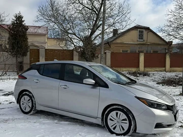 Авто Nissan Leaf 2024 № 8446538
