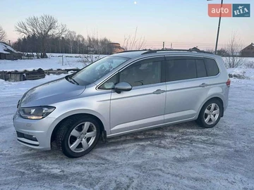 Авто Volkswagen Touran 2020 № 8446612