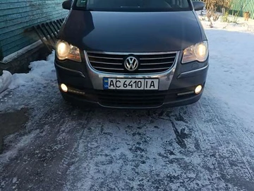 Авто Volkswagen Touran 2006 № 8446918