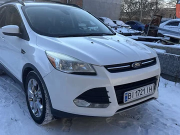 Авто Ford Escape 2013 № 8447025