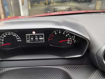 Авто Peugeot 208 2020 № 8447139