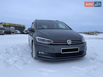 Авто Volkswagen Touran 2019 № 8447221