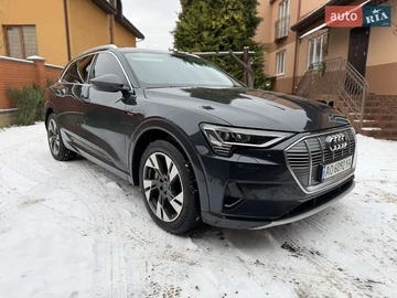 Авто Audi E-Tron 2020 № 8447243