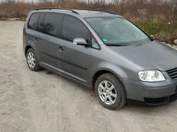 Авто Volkswagen Touran 2004 № 8447379