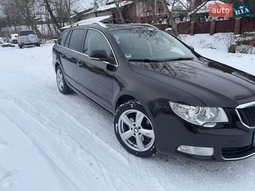 Авто Skoda Superb 2012 № 8447628