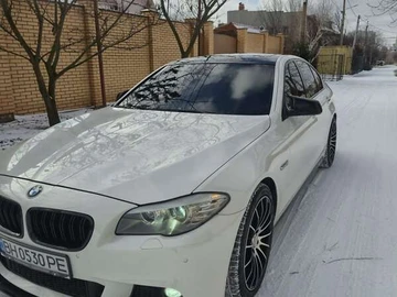 Авто BMW 5 Series 2011 № 8447731