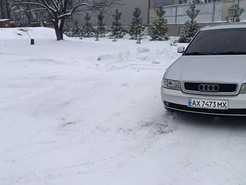 Авто Audi A4 2000 № 8448014