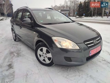 Авто KIA Ceed 2008 № 8448046