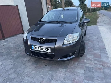 Авто Toyota Auris 2008 № 8448052