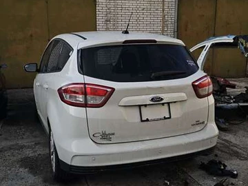 Авто Ford C-Max 2018 № 8448110