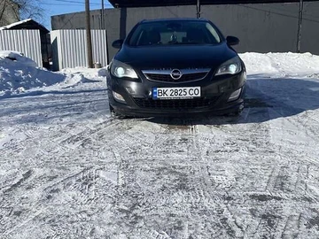 Авто Opel Astra 2011 № 8448125