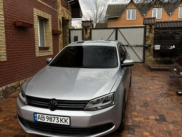 Авто Volkswagen Jetta 2011 № 8448135