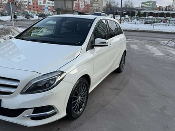 Авто Mercedes B-Class 2016 № 8448160