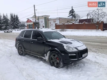 Авто Porsche Cayenne 2007 № 8448238