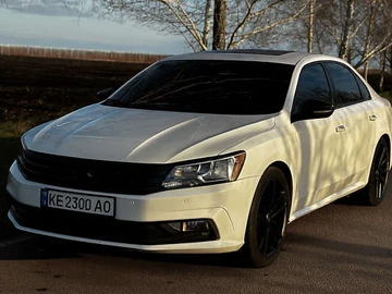 Авто Volkswagen Passat 2018 № 8448350