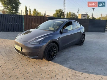 Авто Tesla Model Y 2023 № 8448586