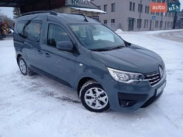 Авто Renault Express 2024 № 8449135