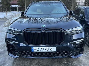 Авто BMW X7 2021 № 8449158