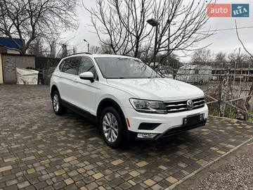 Авто Volkswagen Tiguan 2018 № 8449374
