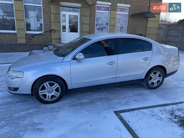 Авто Volkswagen Passat 2005 № 8449466