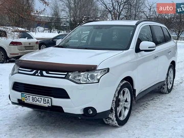 Авто Mitsubishi Outlander 2013 № 8449507