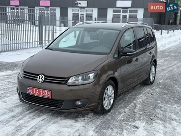 Авто Volkswagen Touran 2012 № 8449805
