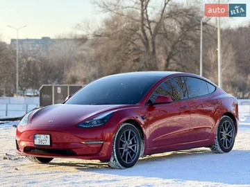 Авто Tesla Model 3 2023 № 8449967
