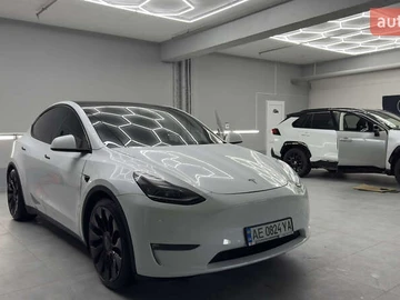 Авто Tesla Model Y 2022 № 8449996