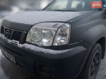 Авто Nissan X-Trail 2003 № 8450108
