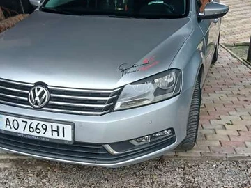 Авто Volkswagen Passat 2011 № 8450323