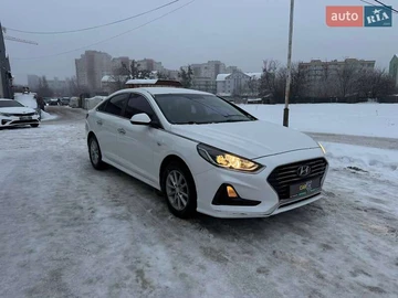 Авто Hyundai Sonata 2018 № 8450362