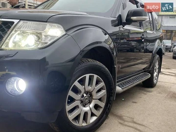 Авто Nissan Pathfinder 2013 № 8450503