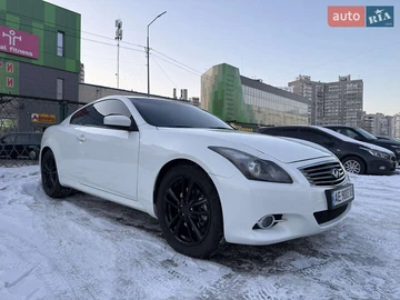 Авто Infiniti G37 2012 № 8450819