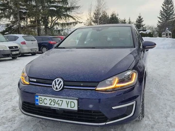 Авто Volkswagen E-Golf 2017 № 8450827