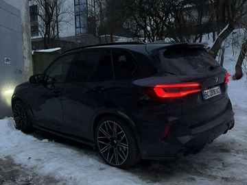 Авто BMW X5 2021 № 8451208