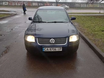 Авто Volkswagen Passat 2003 № 8451324