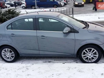 Авто Chevrolet Aveo 2014 № 8451348