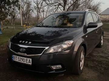 Авто KIA Ceed 2011 № 8451394