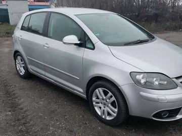 Авто Volkswagen Golf Plus 2006 № 8451403