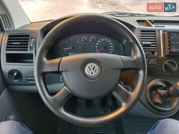 Авто Volkswagen Transporter 2007 № 8451521