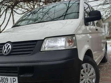 Авто Volkswagen Transporter 2008 № 8451534
