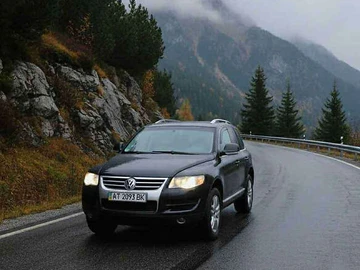 Авто Volkswagen Touareg 2008 № 8451589