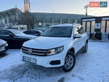 Авто Volkswagen Tiguan 2016 № 8451793