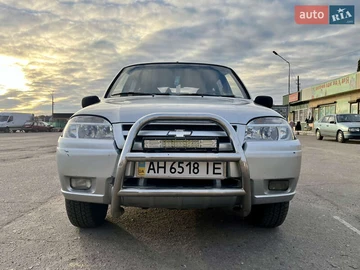 Авто Chevrolet Niva 2005 № 8451855