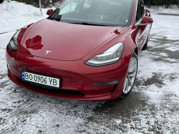 Авто Tesla Model 3 2018 № 8451968