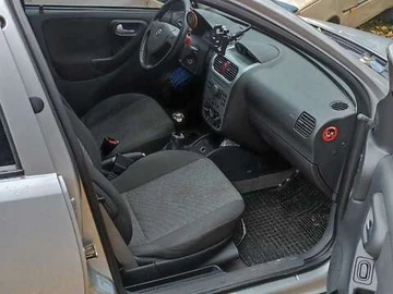 Авто Opel Corsa 2006 № 8452008