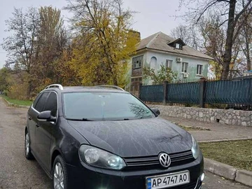 Авто Volkswagen Golf 2011 № 8452025