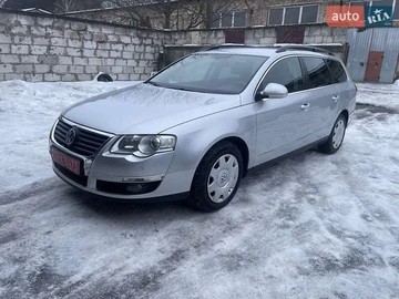Авто Volkswagen Passat 2010 № 8452175